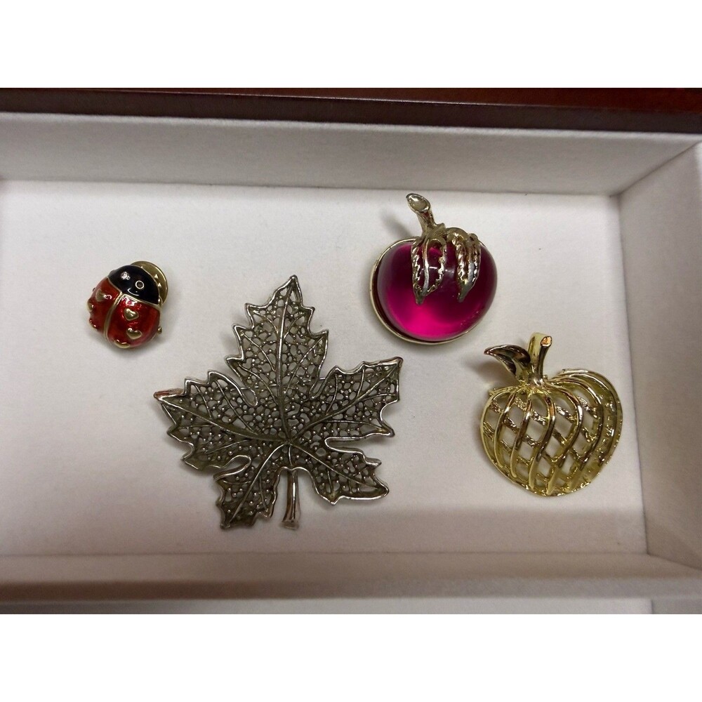 🔥 Vintage Jewelry Lot Sarah Coventry Avon Gold Tone Rare Apple Lady Bug Brooch